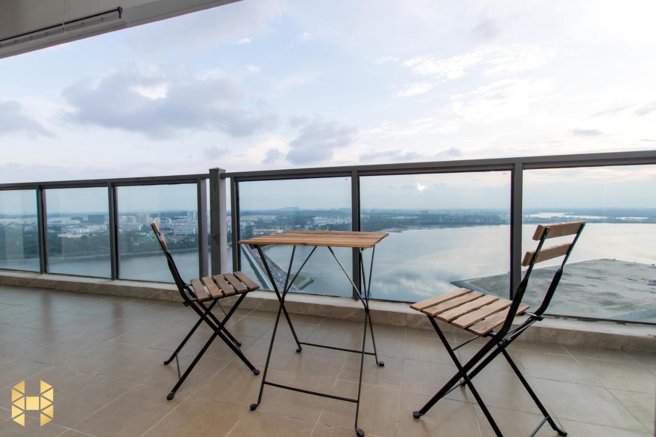 R&F Princess Cove Ciq Premium Sea & City View Suites By Neo Τζόχορ Μπάχρου Εξωτερικό φωτογραφία